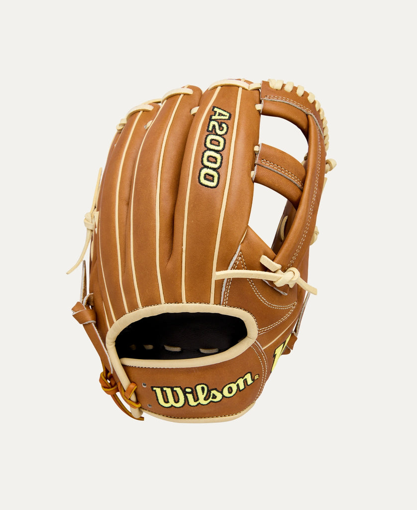 Wilson 2026 A2000 Classics Series EL3 11.75” Infield Baseball