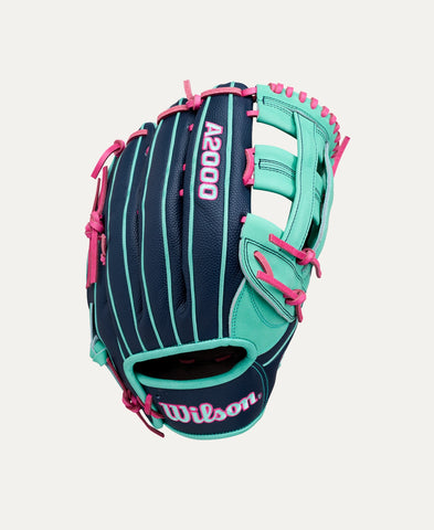 Wilson 2027 A2000® 1750 12.5” Outfield Baseball Glove