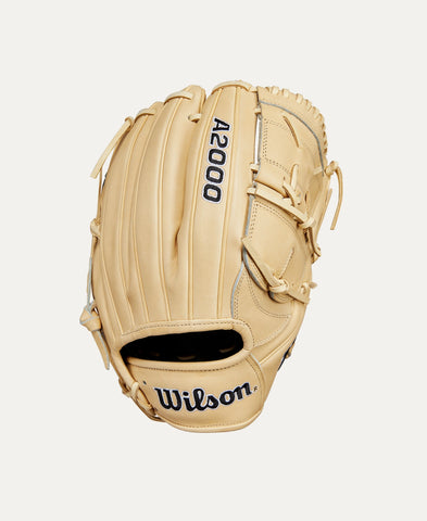 Wilson A2000 B2 12" - Pitchers Baseball Glove