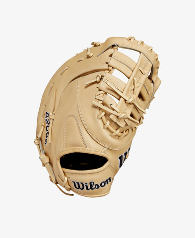 Wilson A2000 - 1679 12.5" Classics Series - First Base Glove