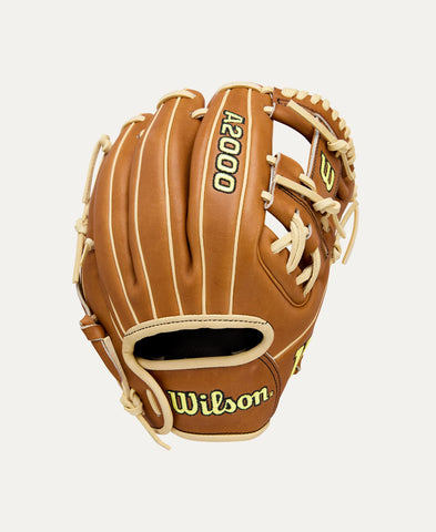 Wilson A2000 - 2026 Classic Series DP15 - 11.5" - Infield Baseball Glove